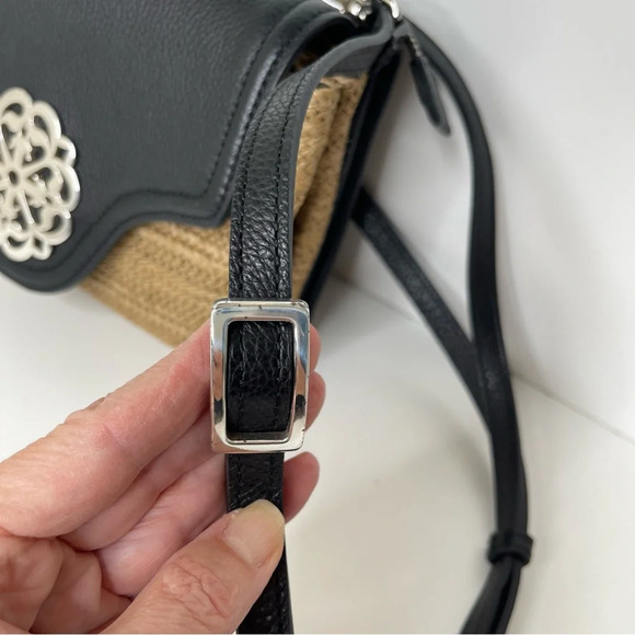 Brighton Eve Straw Messenger Cross Body Wheat-Black Handbags quiet luxury - Picture 4 of 16